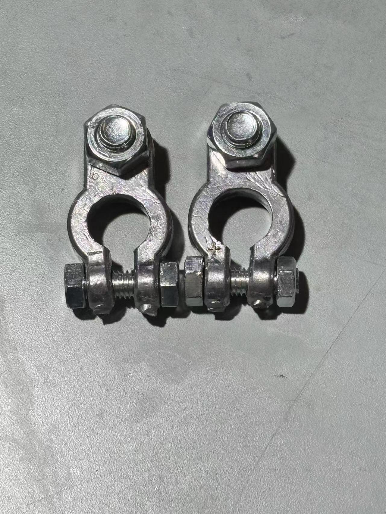 

Клема акумулятора з чистого свинцю