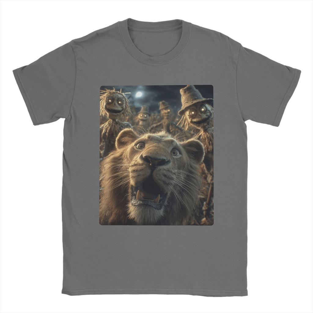 Men T-Shirts Funny Lion Selfie With Scarecrows Novelty Cotton Tee Shirt Scary Halloween T Shirt Crewneck Merchandise Plus Size