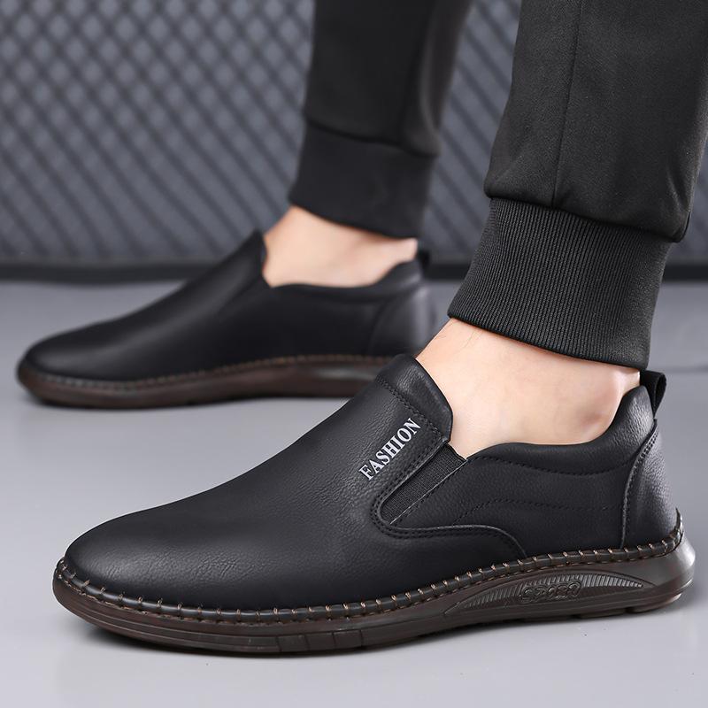 Men's daily casual leather shoes Men's soft leather soft soles Lazy foot cover shoes Single shoes Loafers Leather shoes 339