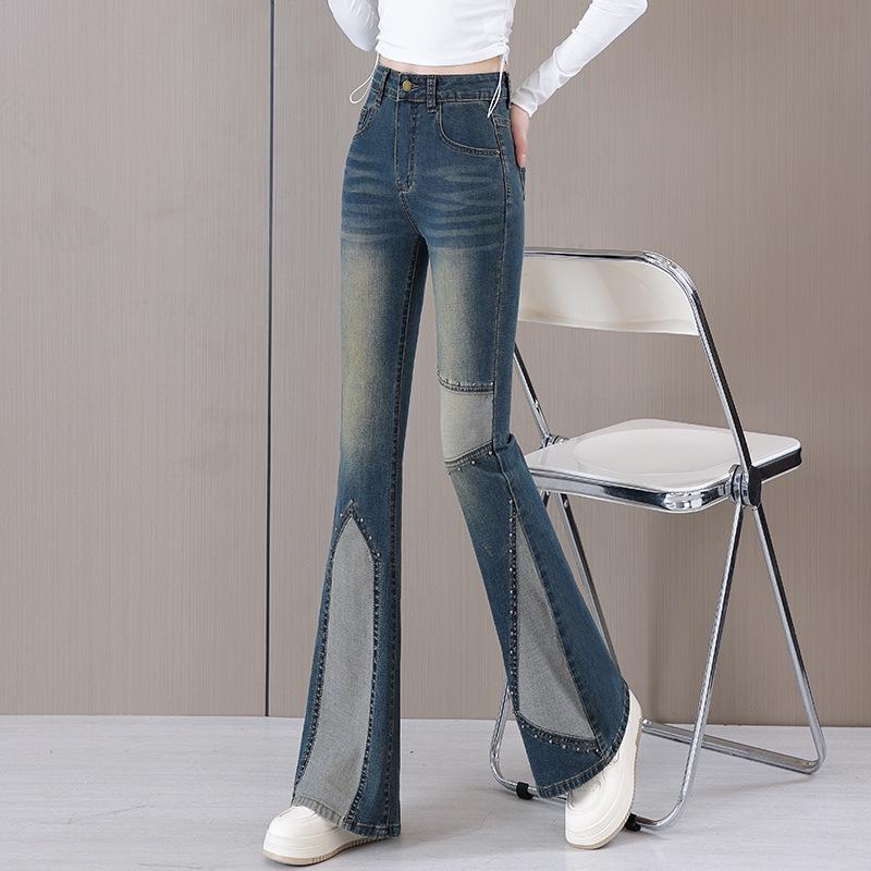 

American Retro High-Waisted Micro-Flare Jeans with Rivet Patchwork - Women s 2024 Autumn Floor-Length Slimming Pants 28 (105-115 lbs) синий