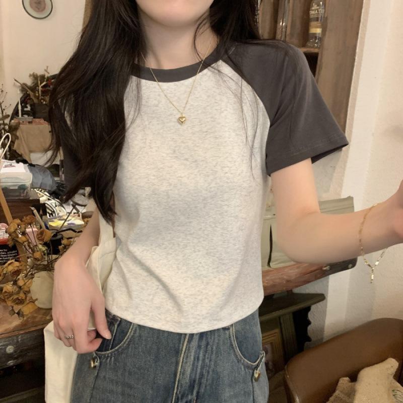 Niche retro T-shirt women's splicing contrasting short top summer shoulder sleeves American sweet and spicy small short sleeves