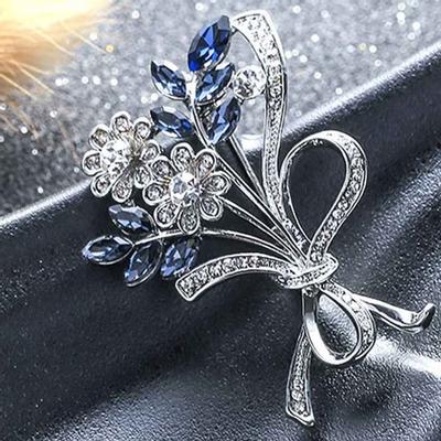 Broş Çiçek Şekli Evrensel Çevre Dostu Malzemeler Hediye için Dekoratif Çiçek Broş Pin
