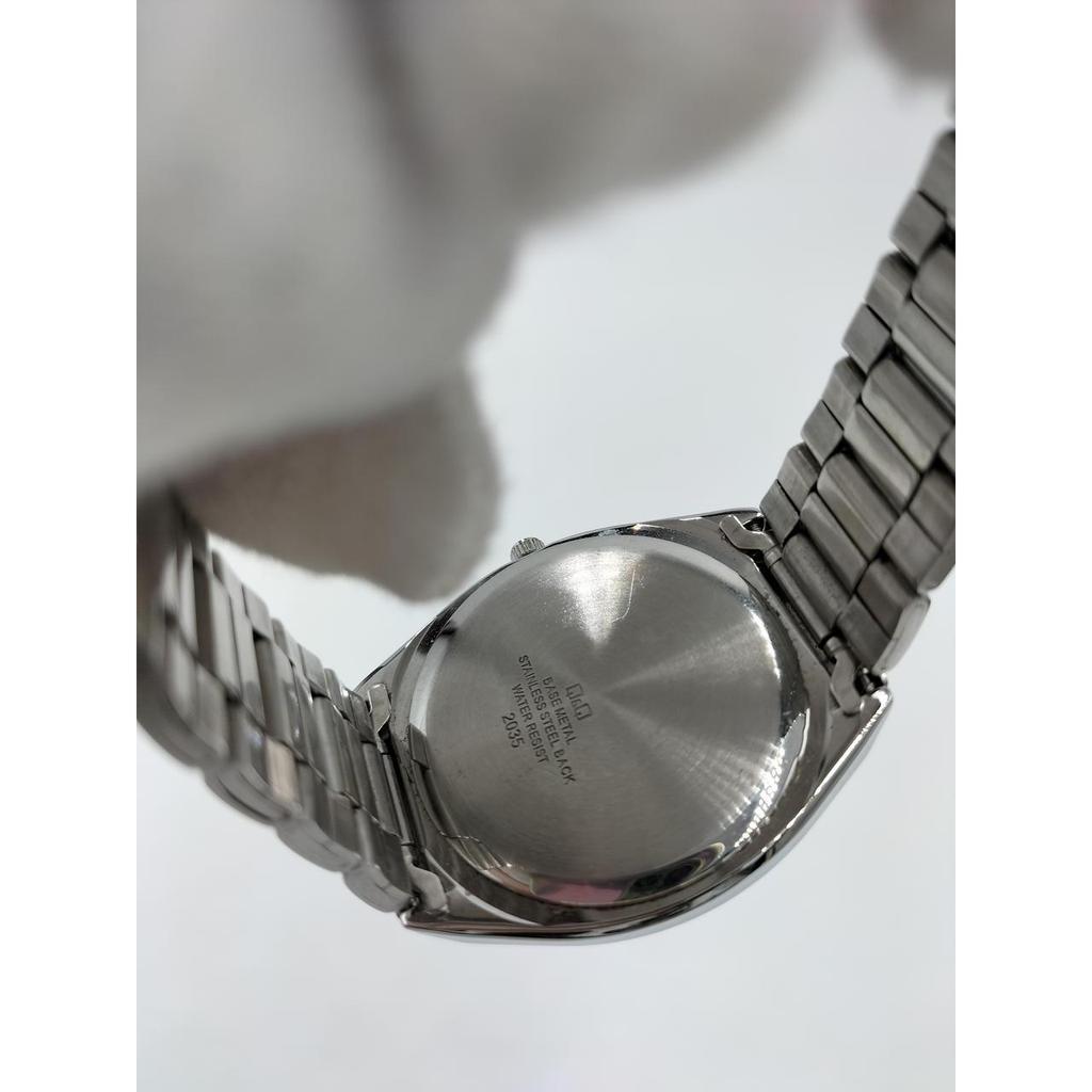Used Q&Q Quartz Watch