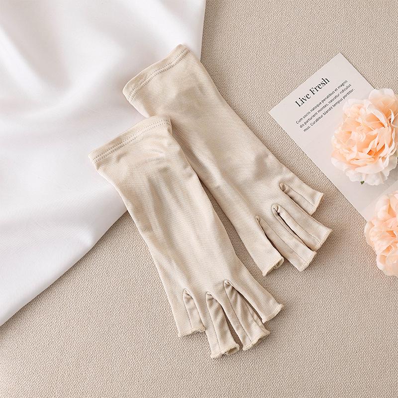 YuYue 2025 Mulberry Silk Sun Protection Half-Finger Gloves for Summer Driving and Riding