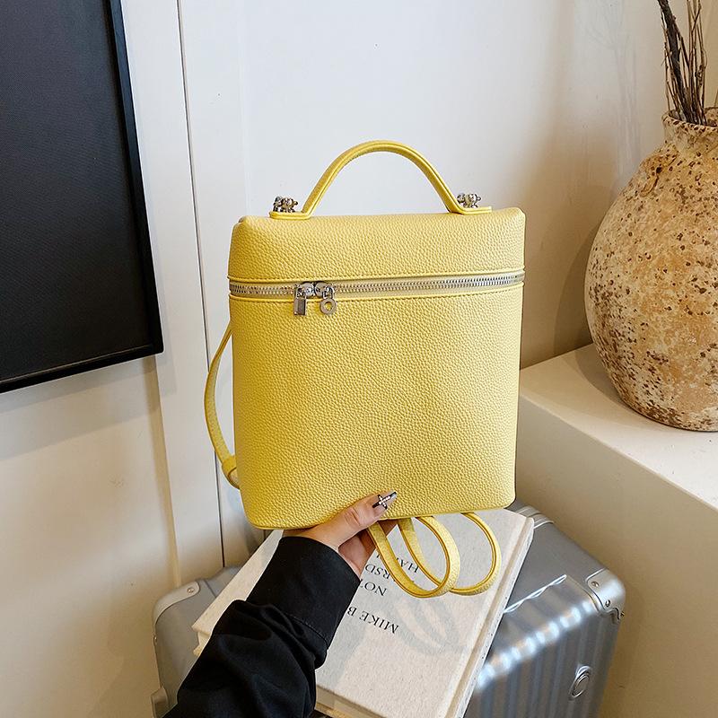 

Модный универсальный дорожный маленький рюкзак женский 2025 новый корейский повседневный милый маленький рюкзак сумка через плечо 21.5*8*24