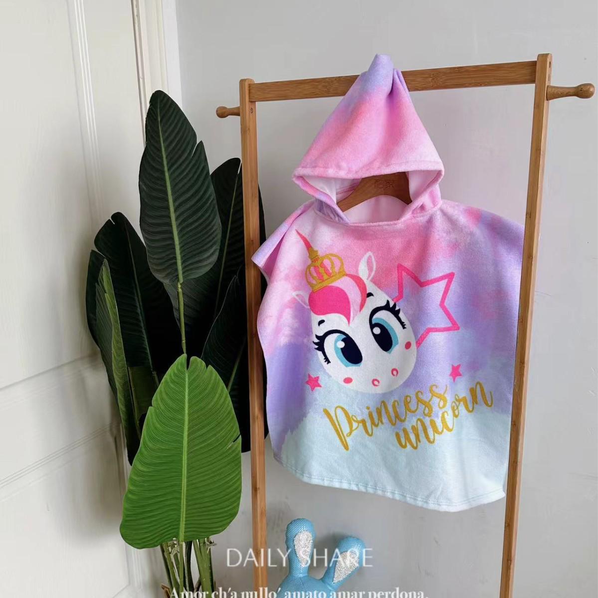 

Очаровательное мультяшное детское пончо для купания - Мягкое, нежное к коже, не линяющее, быстросохнущее, абсорбирующее полотенце 60cm*120cm (For children 3-10 years)