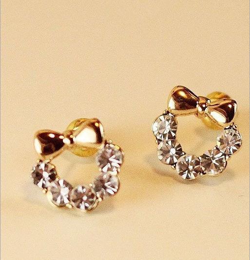 Flower Zircon Earrings, Pearl Studs, Ladies' Heart-shaped Geometric Set with Zirconia Gemstone Accessories Earrings