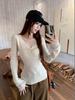 Elegant Lace Trim V-Neck Long-Sleeve Women's T-shirt - Slimming, Waist-Cinching Base Layer for Autumn/Winter, Perfect for Instagram.