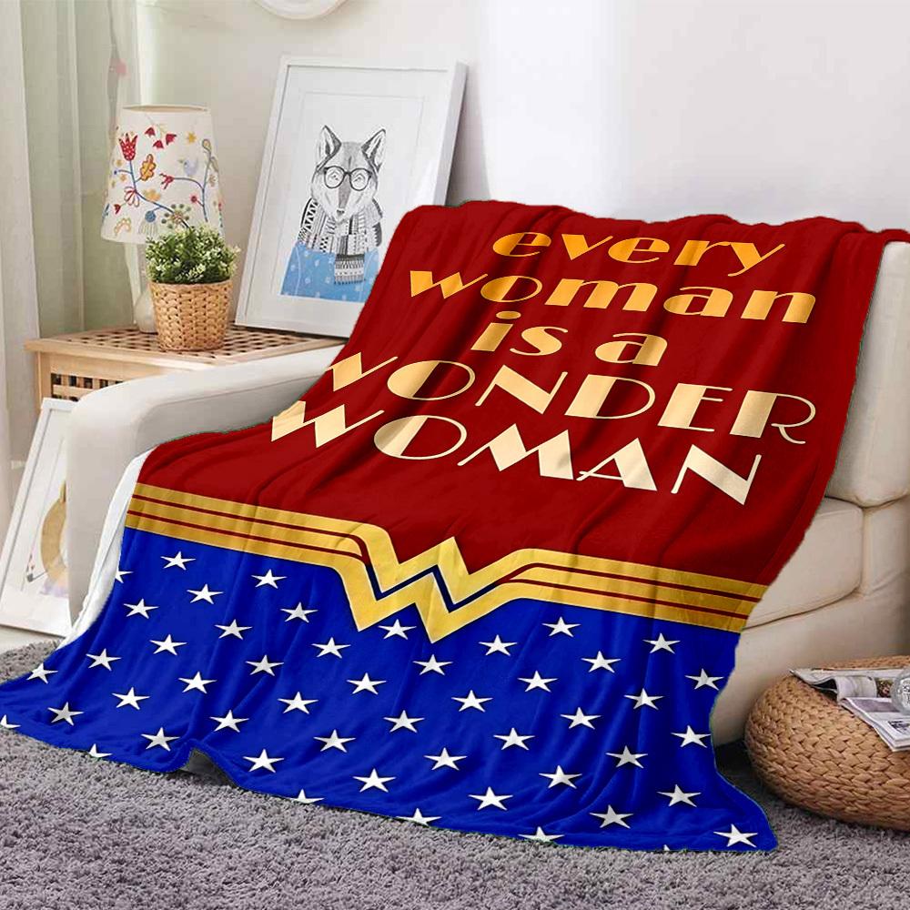 1pc Wonder Woman Flannel Throw Blanket Lightweight Soft Warm All Season Blanket for Sofa, Bed, Travel, Camping L1024199