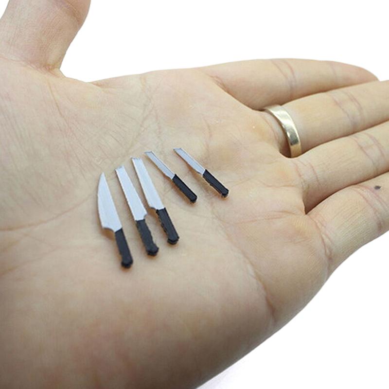 Dollhouse Miniature Cutting Tool Mini Cutter Holder Cutting Board Model Ornament Scene Kitchen Decor Toys Dollhouse Accessories
