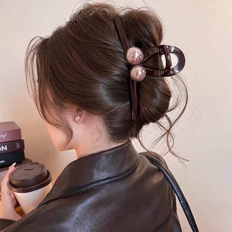 2024 Women's Luxury Pearl Hair Clip for Autumn/Winter - Large Shark Clip for Updo Hairstyles