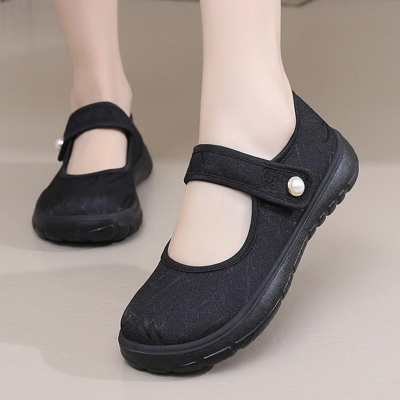 Shoes single shoes women's lazy shoes versatile women's spring and autumn shoes new women's shoes soft soles are not tired