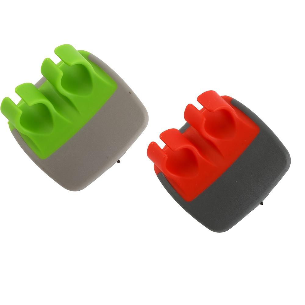 

2 Vegetable Peelers | Comfortable Grip, Non-Slip Rubber Rings, Stainless Steel and Durable Thermoplastic Rubber, Uncharged, Safe Red 1pc + Green 1pc