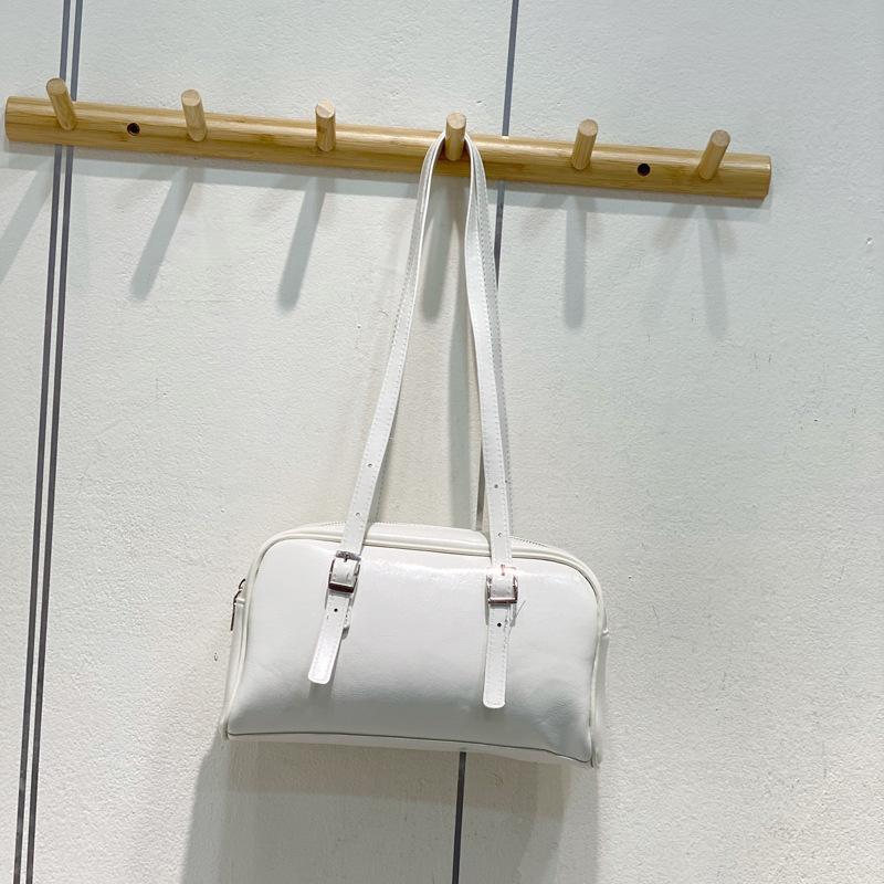 Fashion Boston Shoulder Bag Women'S Niche Casual Underarm Bag Korean Version Ins Bag New Versatile Commuter Women'S Bag
