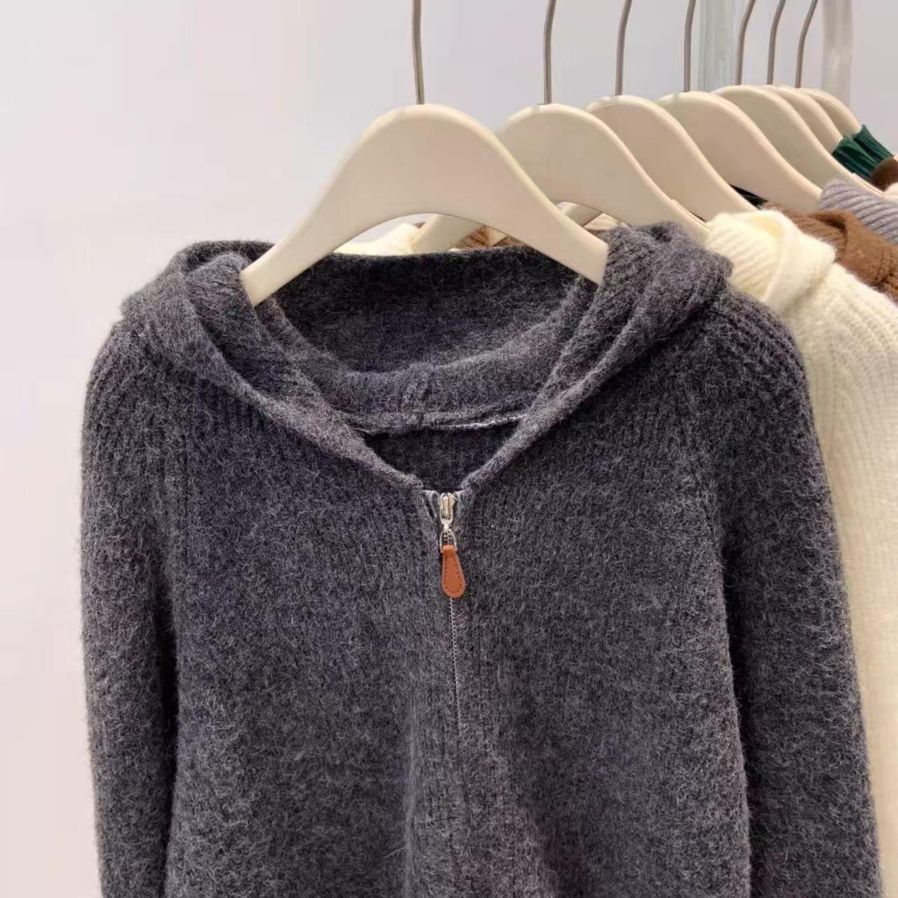

Women s Autumn/Winter Double Zipper Fluffy Hooded Knit Cardigan Sweater Extra Large темно-сірий