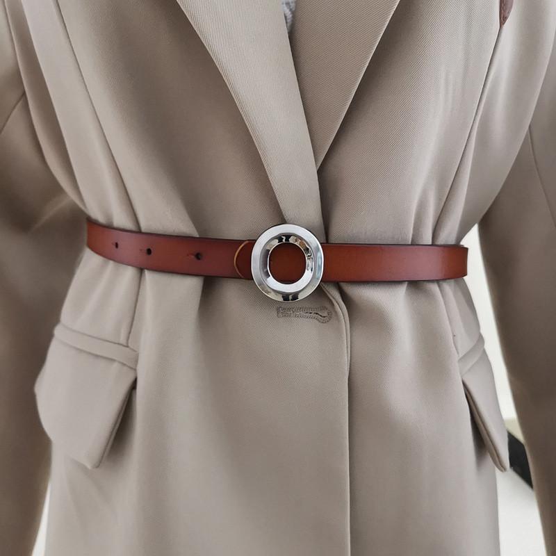 Ladies Slim Leather Waist Belt With Alloy Clasp For Modern Casual And Work Looks