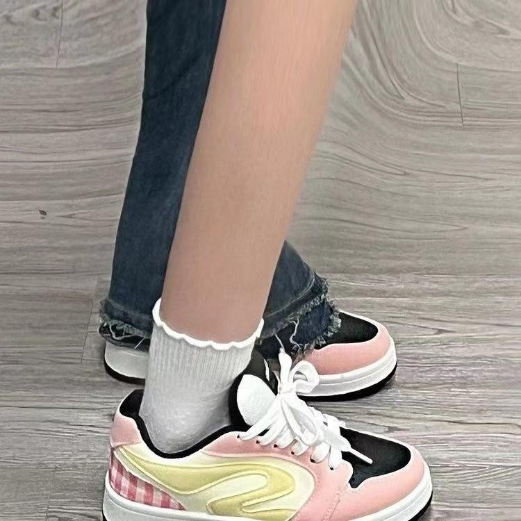 2025 campus versatile high-value fashion shoes retro Guochao low-top platform leisure sports autumn board shoes