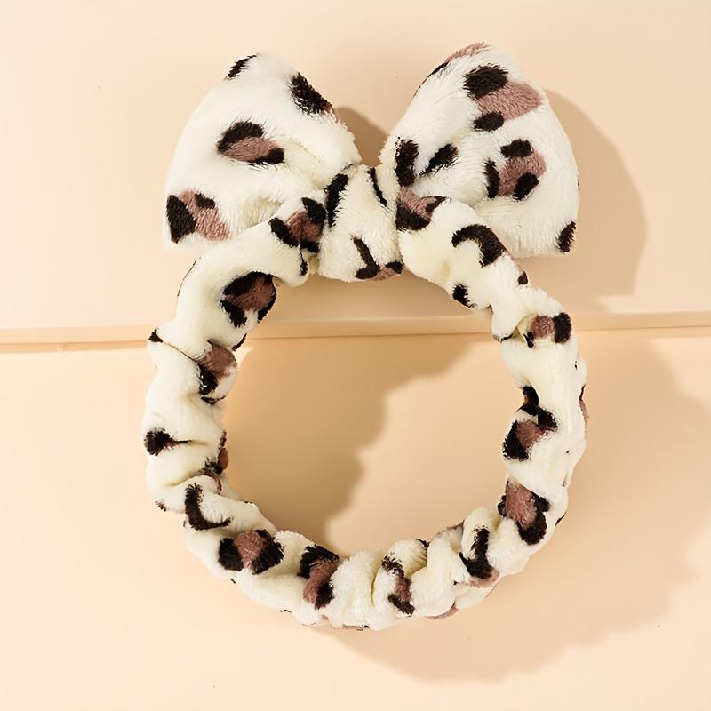 

1 шт. Милая повязка на голову с бантом для умывания, спа, ухода за кожей, повязка для волос, мягкая, удобная, аксессуары для волос для женщин цветной печати леопарда