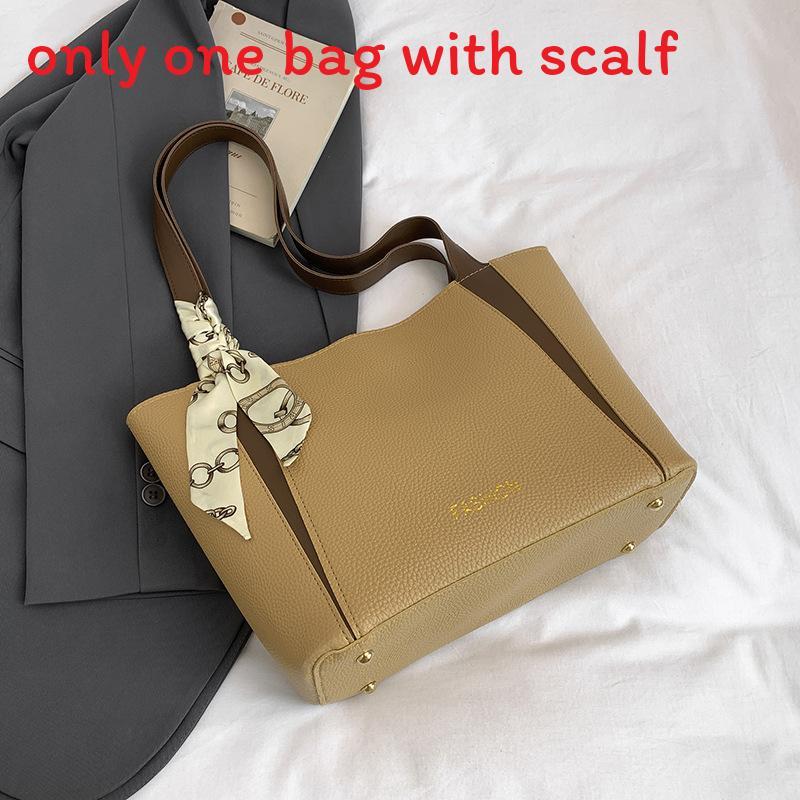 Urban Minimalist Pu Tote Bag For Women With Zipper Closure For Daily Use