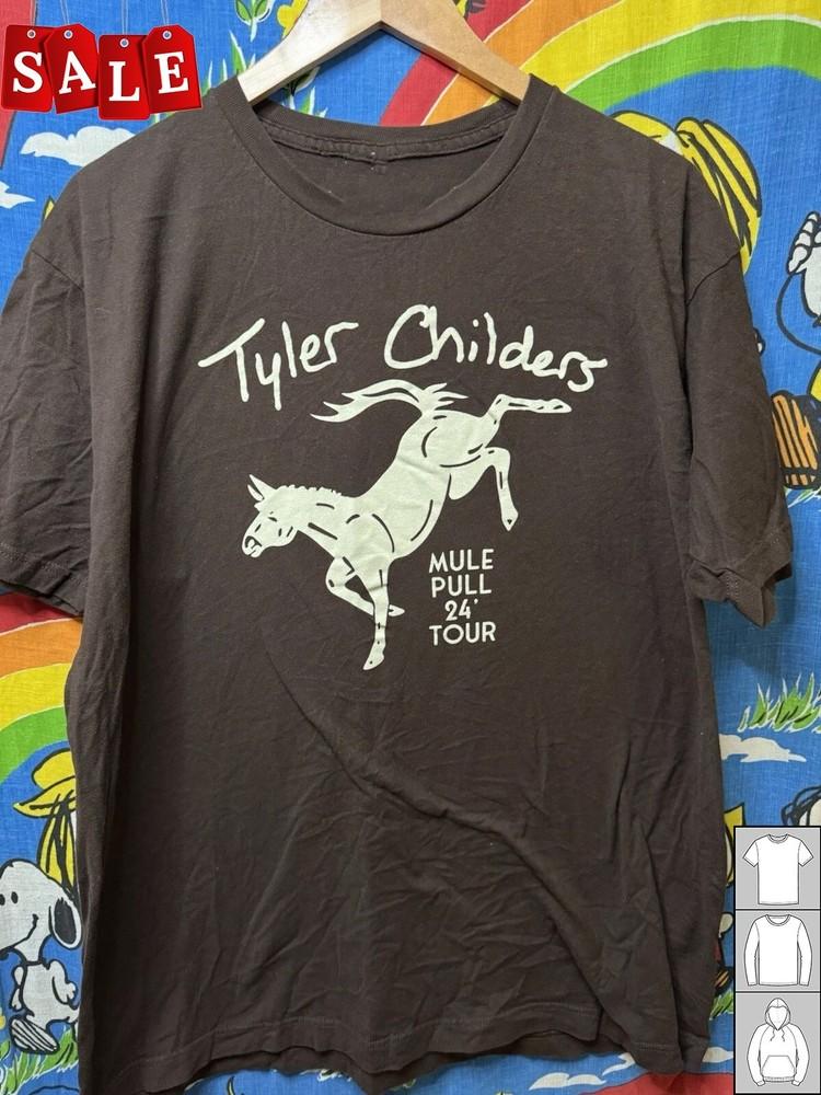 

Hot Tyler Childers Mule Pull Gift For Fans Black All Size Tee TH834 Unisex T-Shirt S