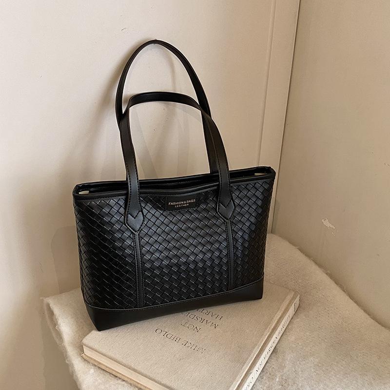 Bags Women's Fashion Shoulder Big Bag Winter 2025 Niche Work Commuter Large Capacity New Trendy Women's Bag Tote Bag