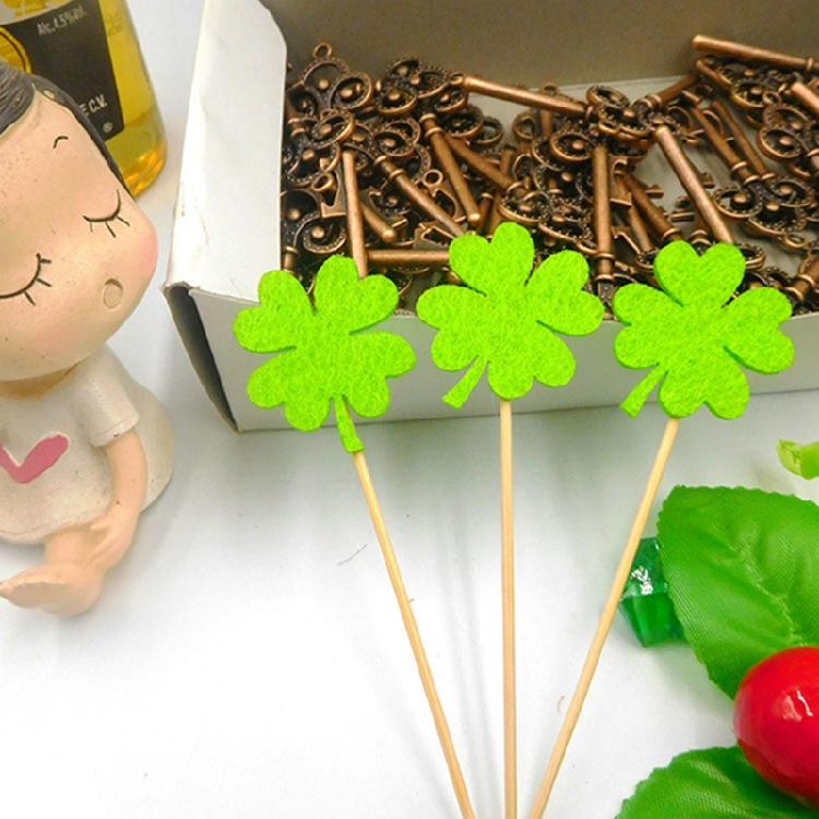 Saint Patrick's Day Clover Shape Green Cake Card Insertion Cake Decoration DIY