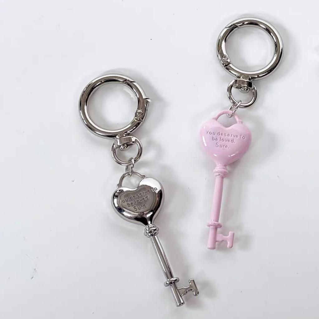Elegant Love Symbol Keychain Sturdy Alloy Metal Charm Heart Key Ring For Daily Use Gift Anniversary Valentine