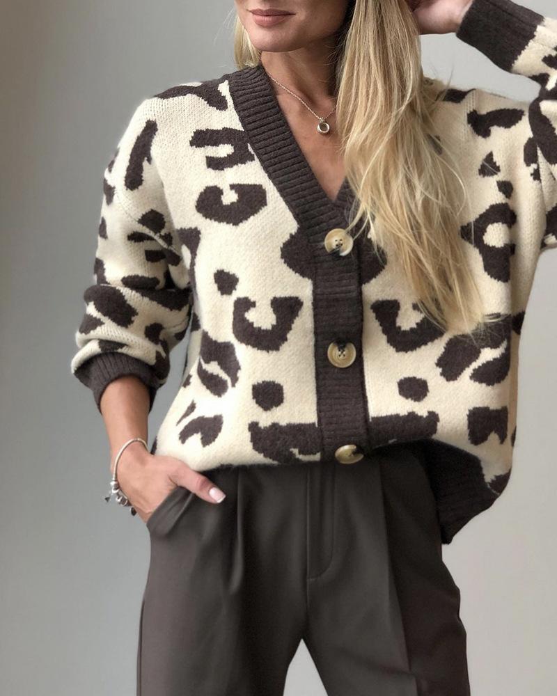 Autumn and Winter Animal Print Knitted Cardigan Women's Soft Thickened Leopard Print Knit Sweater Top