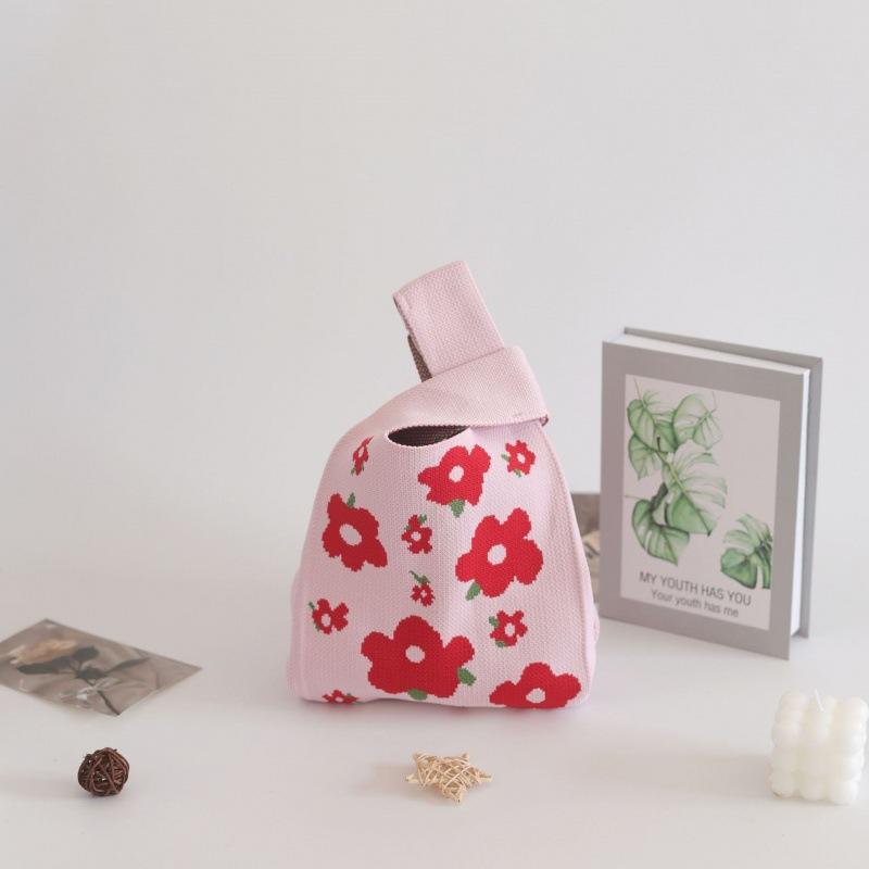 Ins Internet celebrity handbag women's knitted wool bucket bag Japanese and Korean version versatile hand carry casual tote bag box lunch bag