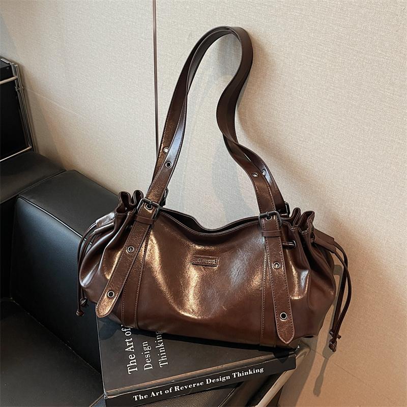 Casual Soft Leather Shoulder Bag Large Capacity Solid Color Commute Bag Multifunctional Minimalist Tote Bag For Women