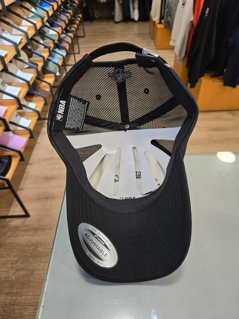 NBA Unisex LAL Championship Mesh Trucker Soft Ball Cap Hat N255AP273P (19)