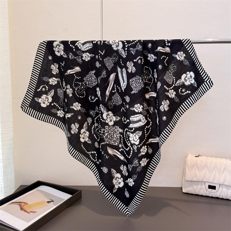 68X68Cm Satin Square Scarf Women Ribbon Hijab Elegant Print Silk Neckerchief Shawl Wraps Headband Handle Hair Pashmina Bandana