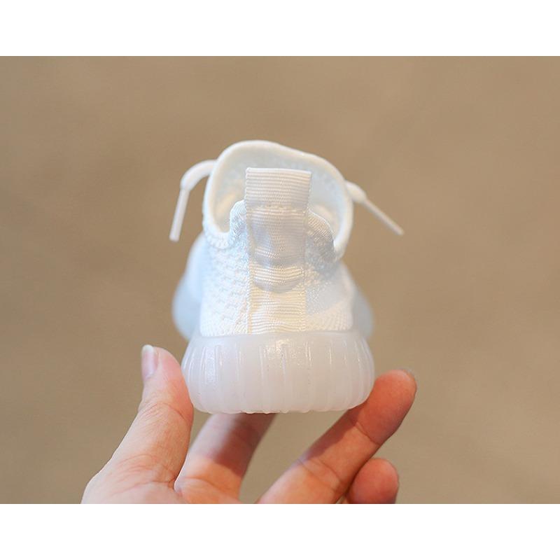 Children's Sports Shoes - Spring/Autumn Collection, New Arrival Casual Mesh Shoes for Boys and Girls, Breathable White Sneakers for Toddlers