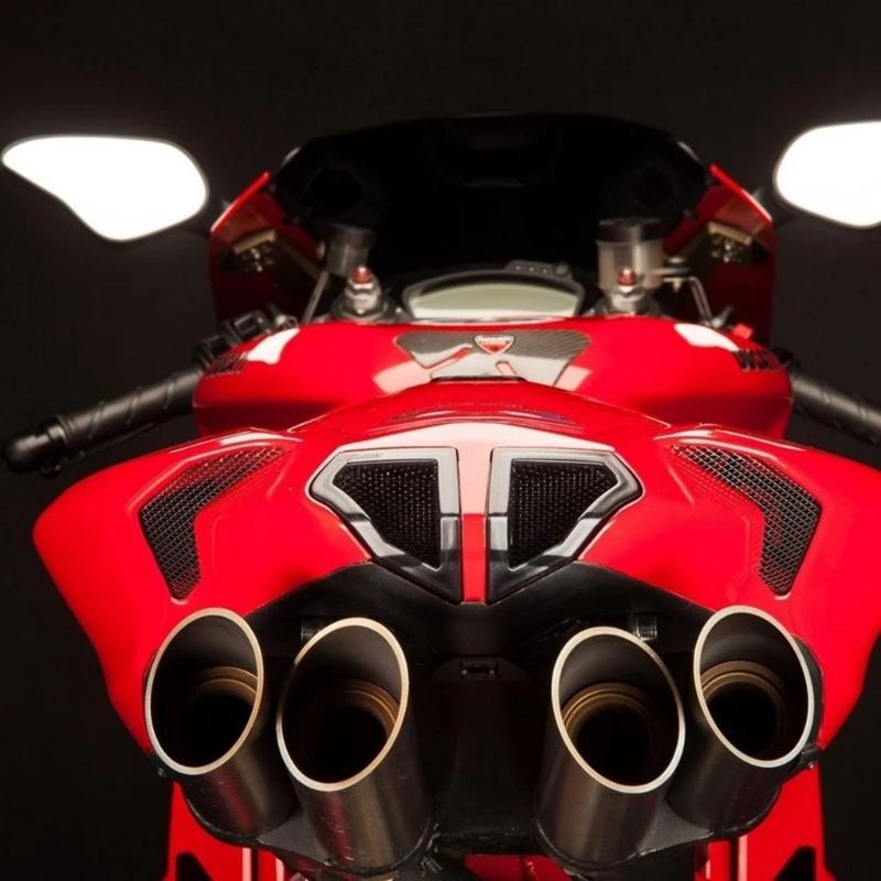 Motorcycle Taillight for 848 1098 1198 Brake Turn Signals Integrated LED Rear Tail Light Blinker Replacement Part