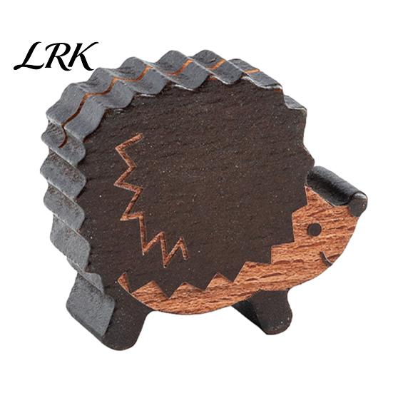 Wooden Card Holder Mushroom Place Holder, Mini Hedgehog Table Number Solid Wood Photo Clip Farmhouse Note Picture for Home Office