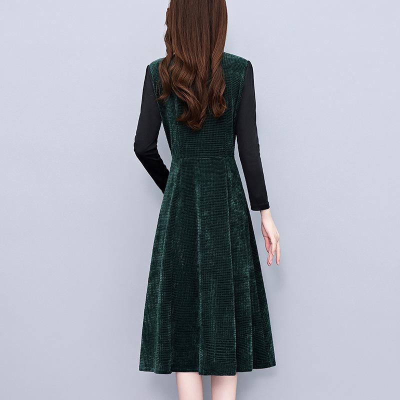2026 Fall/Winter Elegant Versatile Long-Sleeve Faux Two-Piece Slimming Mid-Length Skirt