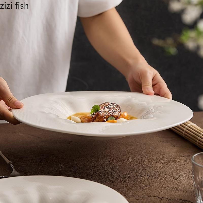 Reinweiß Unregelmäßiger Tiefer Teller Keramik Salatteller Dicker Suppenteller Kreative Strohhut-Teller Hotel Keramik Spezialitäten-Geschirr