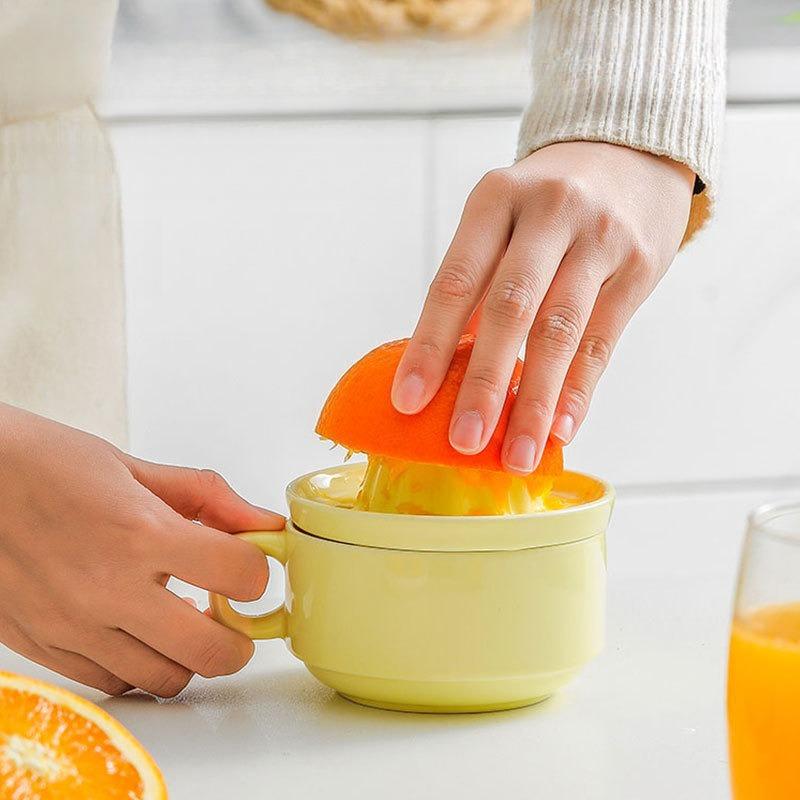 Japanese Ceramic Manual Juicer Orange Lemon Squeezer Hand Fruit Juice Extractor Baby Food Grinder