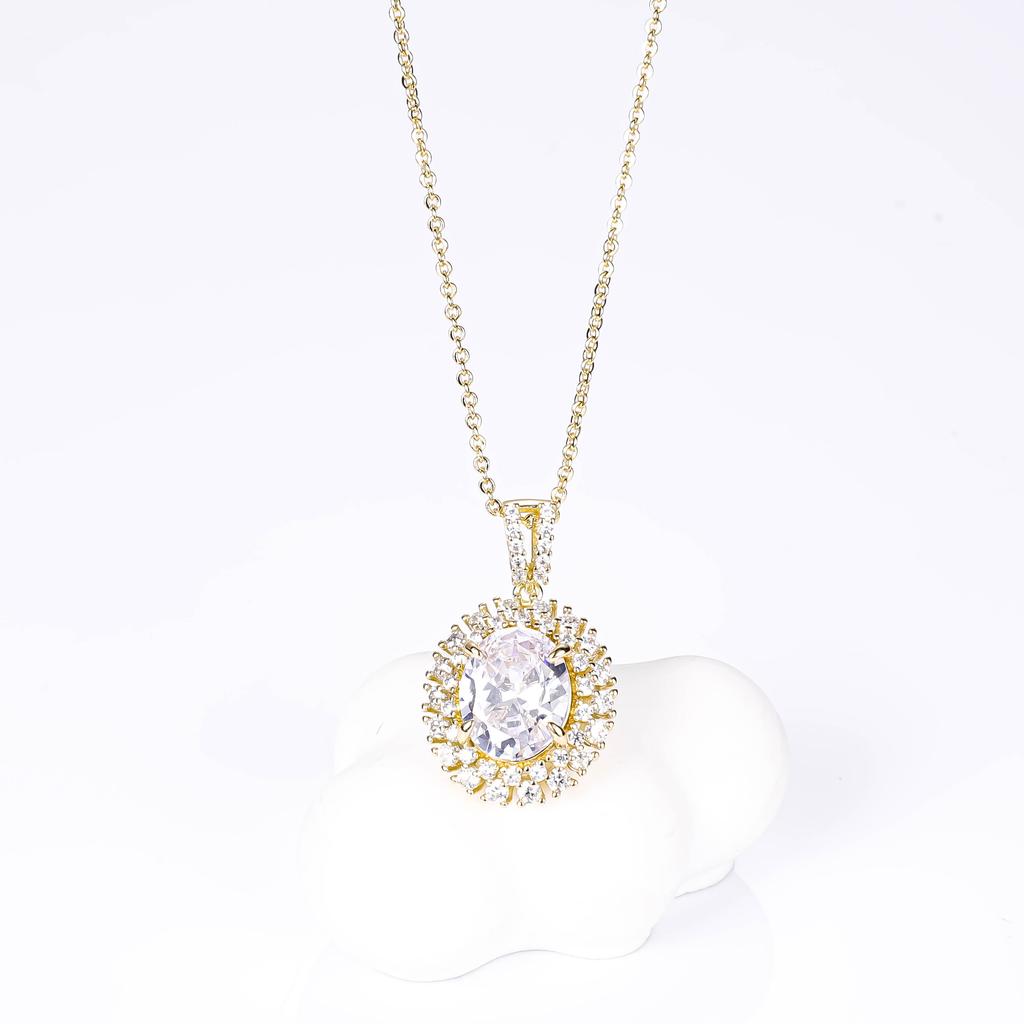CM Jewelry Fashion Brass Custom Made Fine Jewelry Zircon Light Luxury Ladies Gifts Emerald Ruby Pendant Necklace