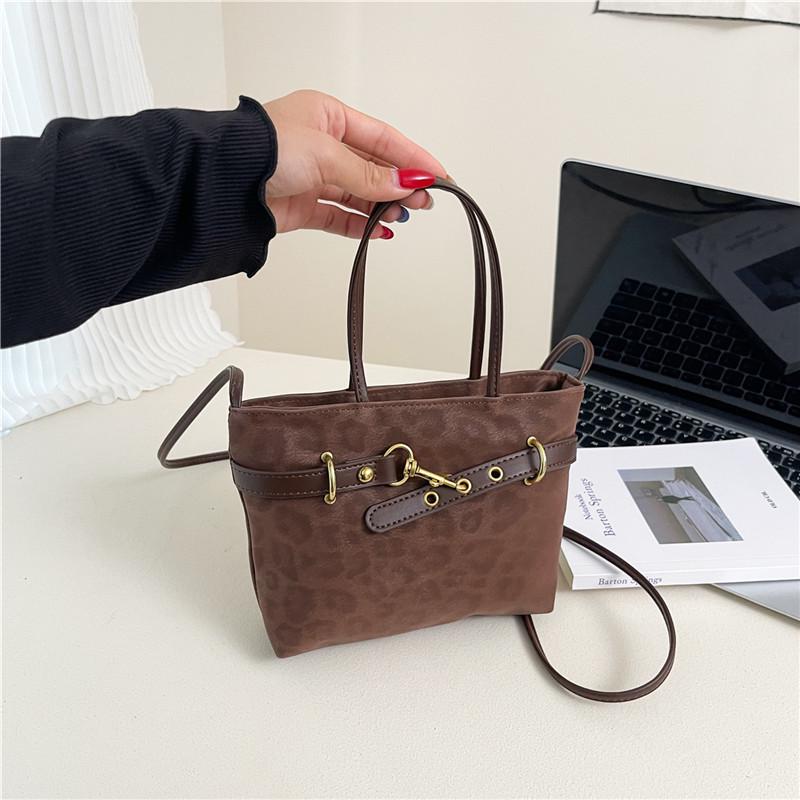 2025 Retro Leopard Print Women's Large Capacity Shoulder Crossbody Handbag