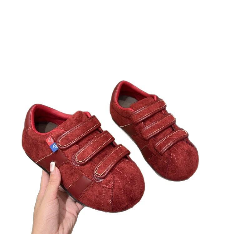 2025 new matte leather Velcro Kapibara big head casual board shoes Dexun shoes flat single shoes women