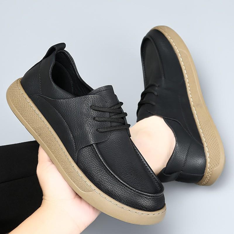 Mens Casual Leather Shoes 2026 British Style Round Toe Soft Sole Retro Flat Daily Wear