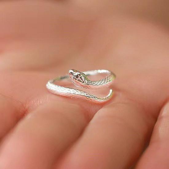 Adjustable Snake Ring for Men and Women: Niche Design, Simple Style, Index Finger Fit