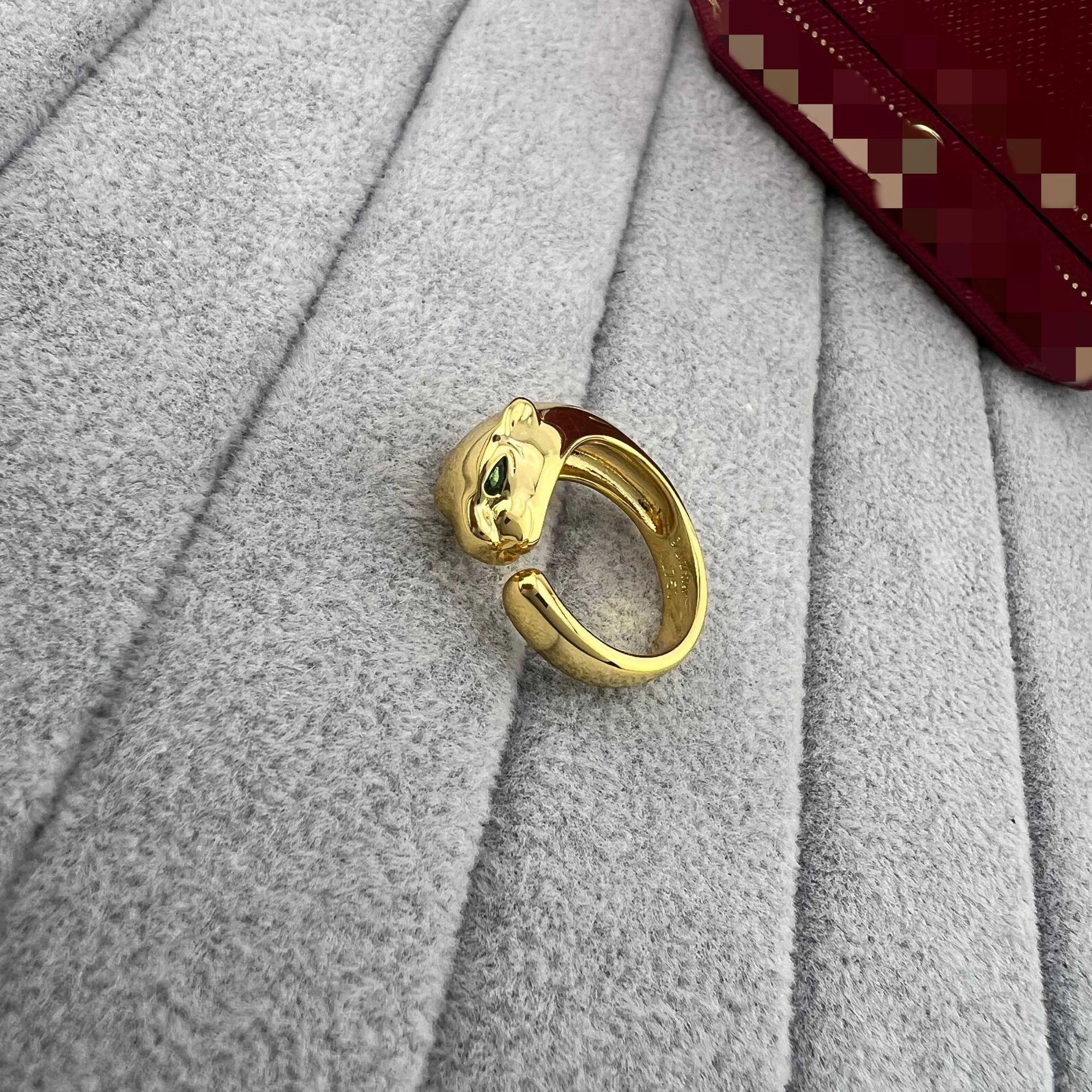 

European & American Style Luxury Leopard Diamond Women s Ring Size 7