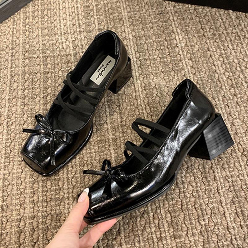 Retro Mary Jane shoes women's spring new thick heel square head bow small leather shoes with single shoes
