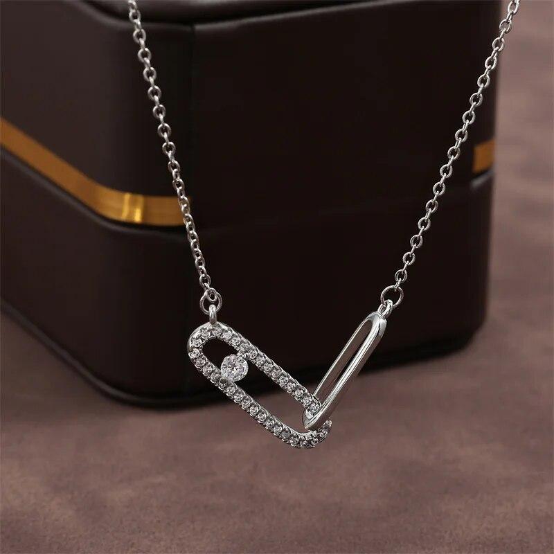 Creative Paper Clip Double Sided Square Pendant Necklace for Women Single Zircon Double Pin Geometric Necklaces Zircon Gifts