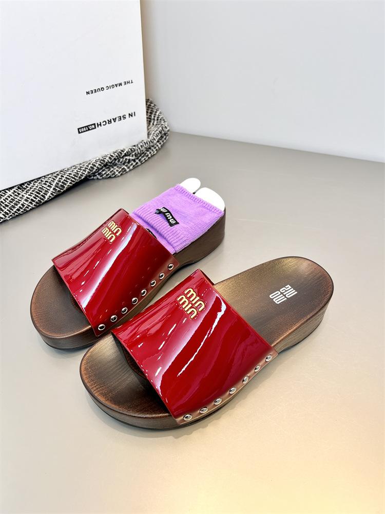 

Summer women s shoes 4cm low heel leather casual one-word drag leak-toe sandals beach pedal thick-soled pedal slippers 40