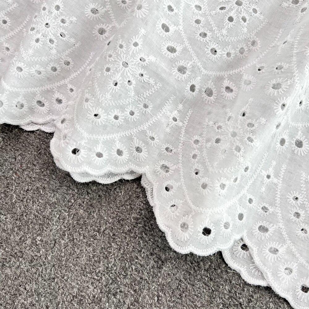 Retro Palace Temperament Round Neck Waist Show Thin Hook Flower Hollow a Word Lace Dress Elegant Large Skirt