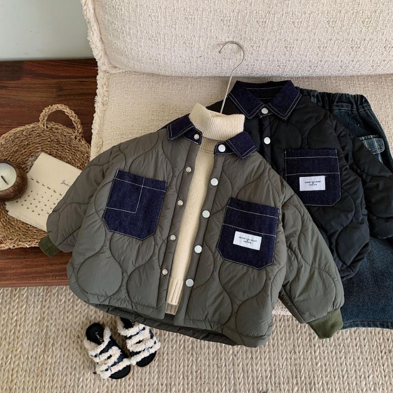 

Зимняя новая детская куртка с джинсовым воротником и хлопковой подкладкой. 90cm чёрный