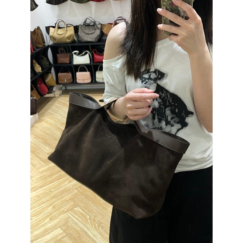 Retro Autumn and Winter Suede Matte Tote Bag, High-end Handbag, Versatile Commuter Messenger Women's Bag, Large-capacity Bag